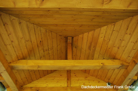 dach_grosse_holzkonstruktion_06
